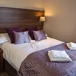 Foundry 34 3* Penrith