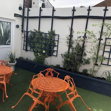 Foundry 34 Отель